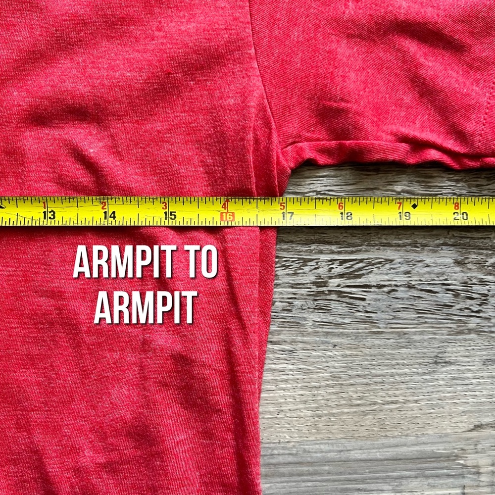 🆕 Crawfish graphic tee - Picture 10 of 11